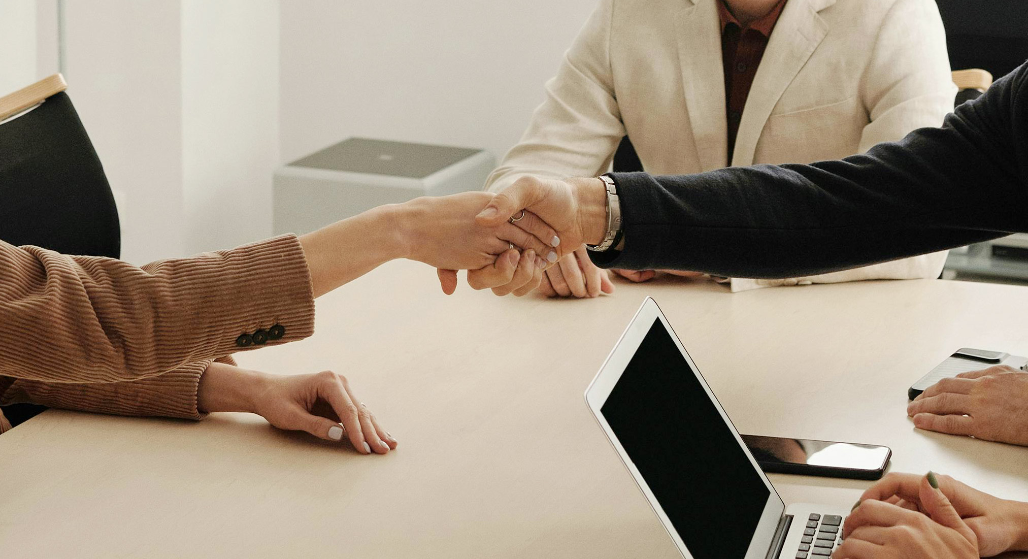 再赴杰達之約，共繪合作新篇——東南亞客戶再次蒞臨杰達審廠交流